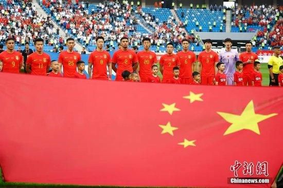 丝袜诱惑亚洲看片